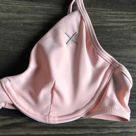 Boutine LA Pink Underwire Bikini Top Medium - Picture 3 of 11